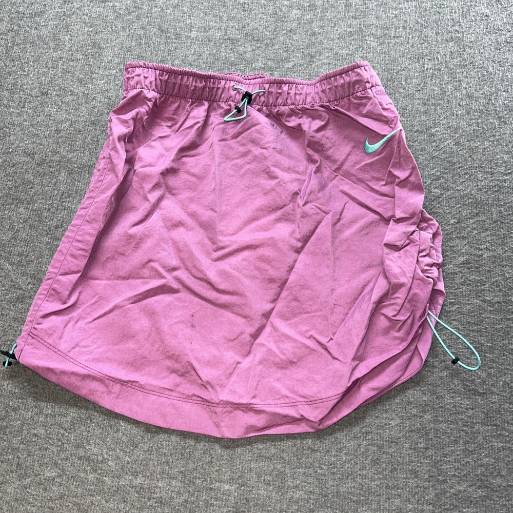 Nike Women's Size XS Scrunch Side Nylon Plum High-Rise Skirt‎ DM6199-507